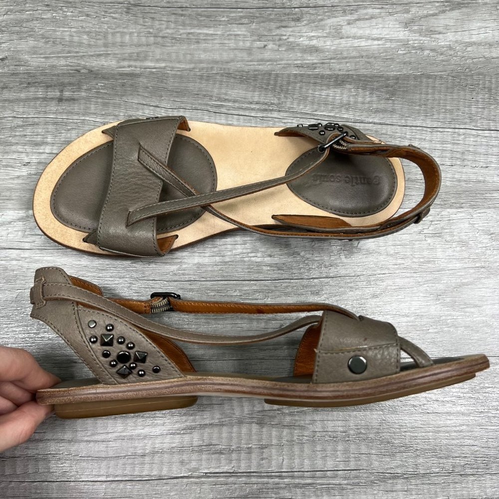 GENTLE Souls by Kenneth Cole Urban Comet Leather Strapy  Flat Sandals Size 7